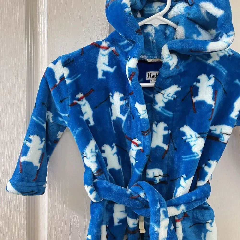Hatley blue skiing